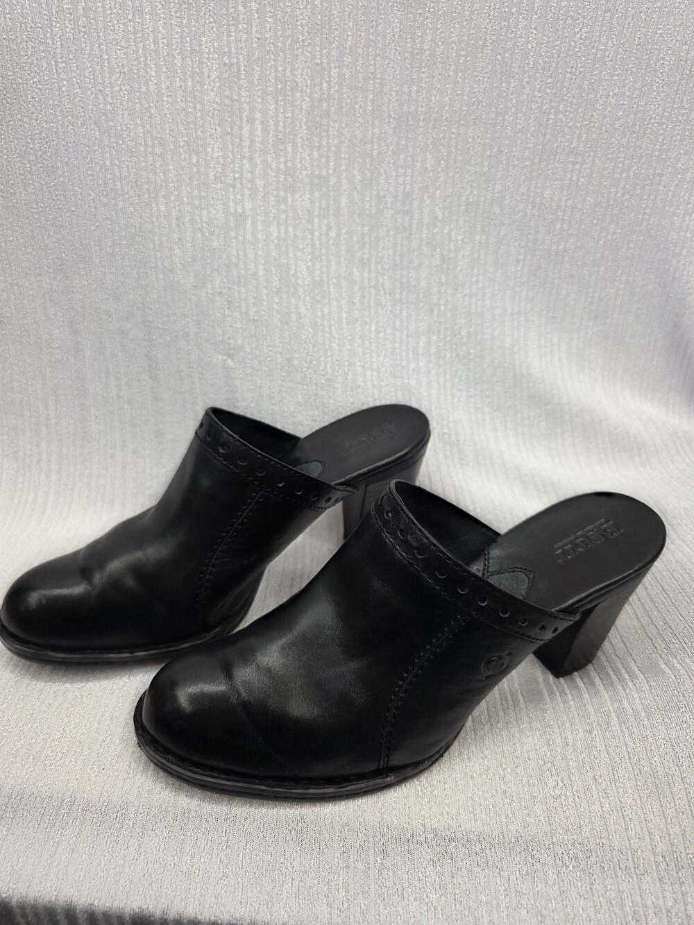 Born Lella Black Leather Heeled Mules Clogs Size 9 / 40.5